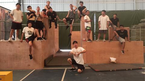 成人运动教学视频,轻松掌握成人健身技巧