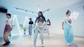 成人礼郑州道歉视频,反思与成长